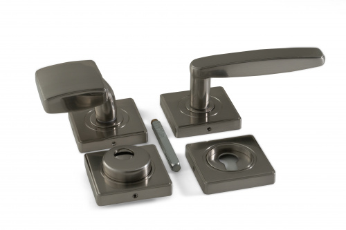 Комплект ручек (глухая/поворотная) с броненакладкой Rav Bariach SAPPHIRE 