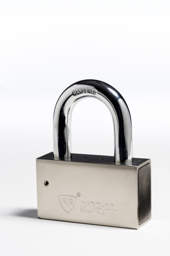 Замок навесной стальной серии Saturn Rav Bariach LX13 